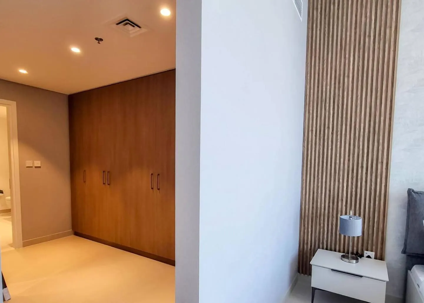 Like Home - 5805 Contemporary 3-Bhk With Subtle Creek Views At The Grand ドバイ