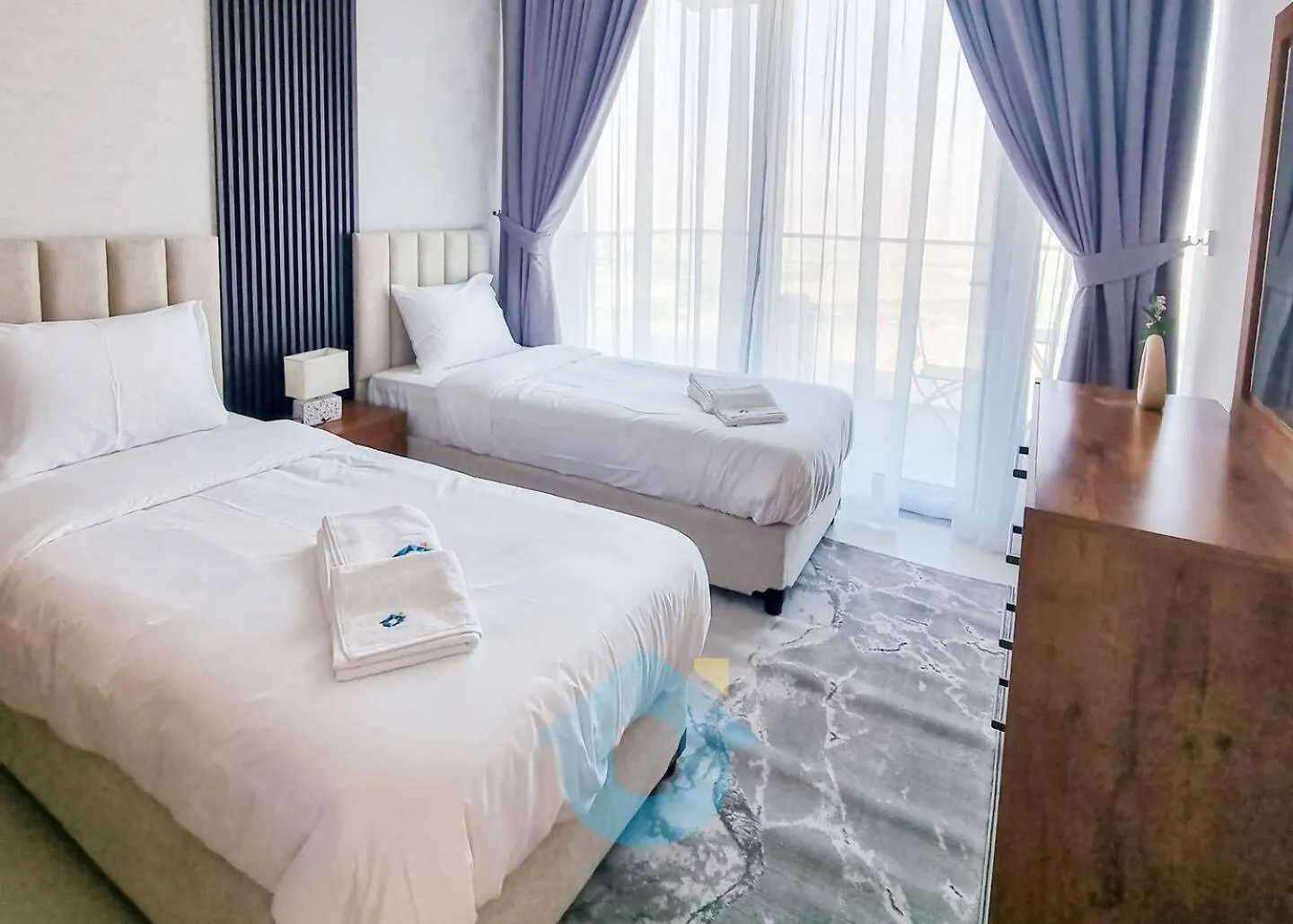 Like Home - 5805 Contemporary 3-Bhk With Subtle Creek Views At The Grand ドバイ アラブ首長国連邦